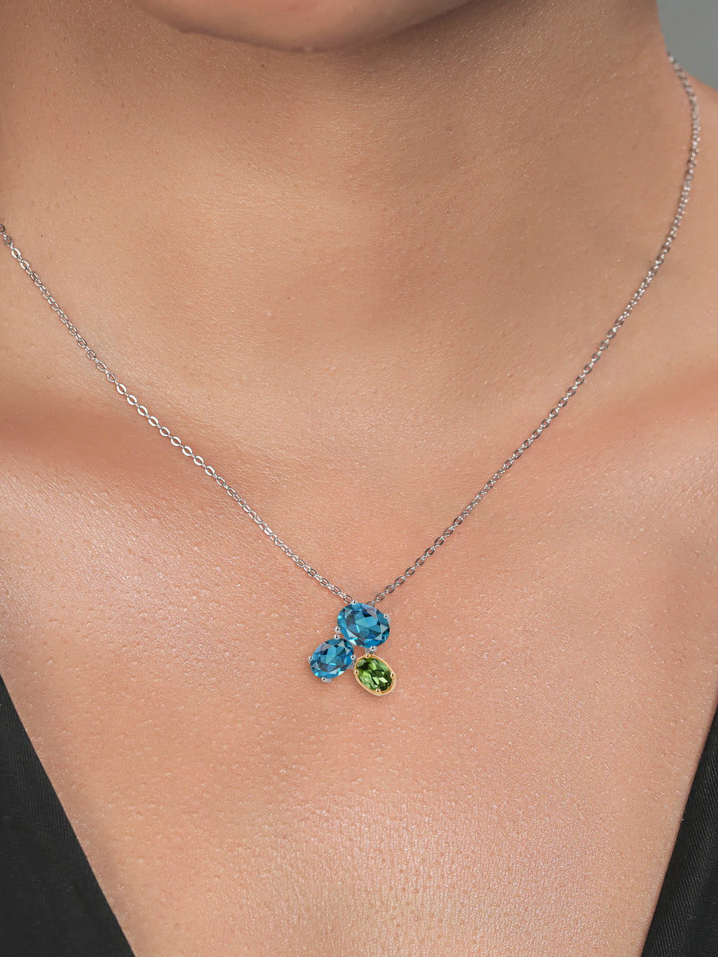 925 Silver 10K Yellow Gold London Blue Topaz Green Tourmaline Pendant Necklace with 18 inch Chain O6198