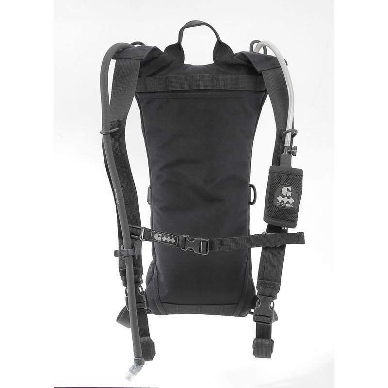 Black 70 oz Hydration System S3898