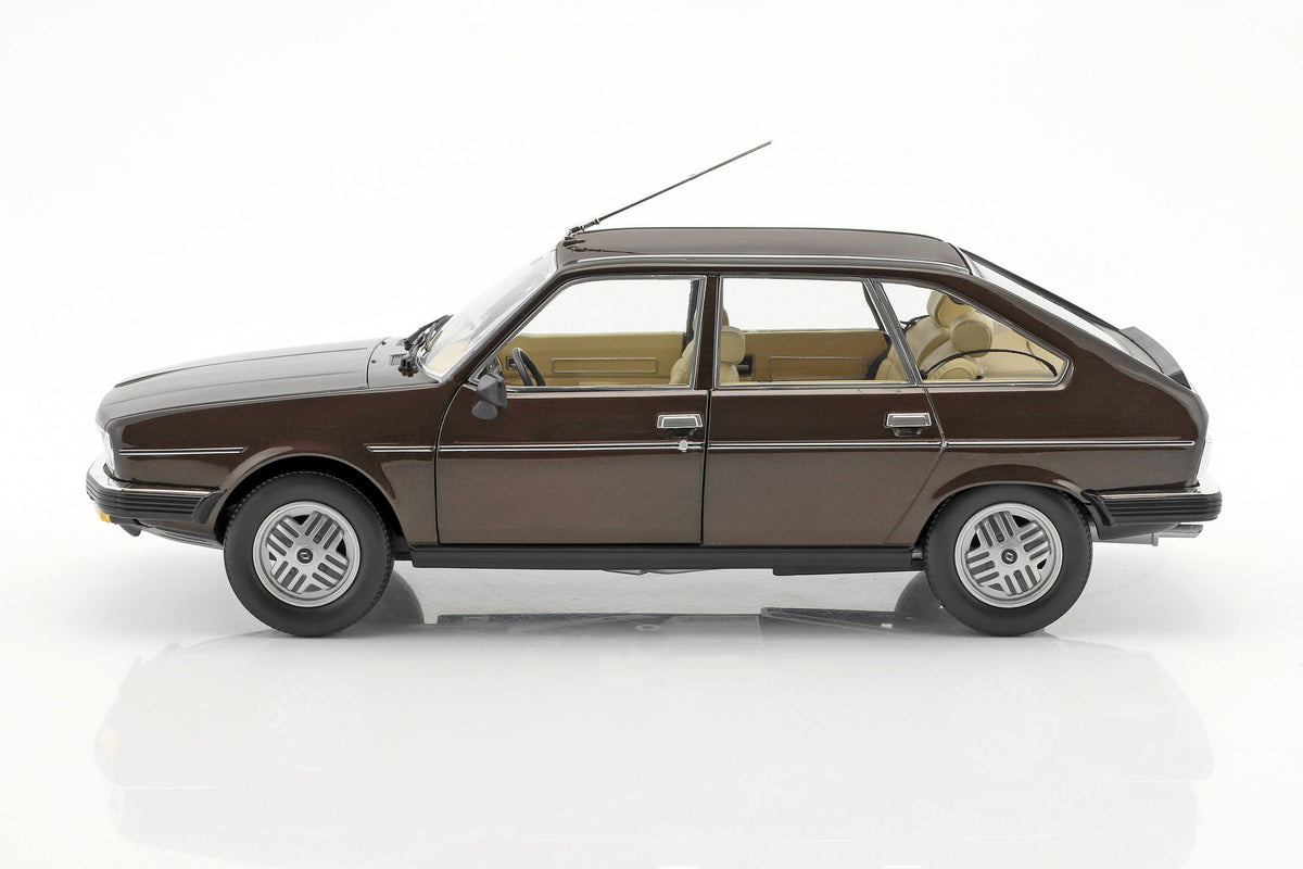 Bronze Brown Diecast Model Car J48608