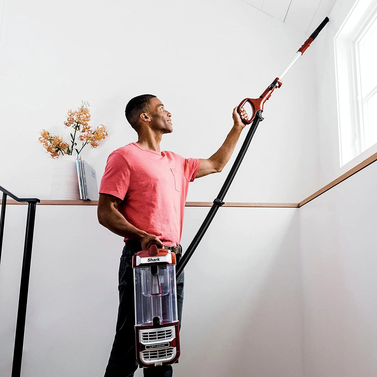 Paprika Upright Vacuum Y8995