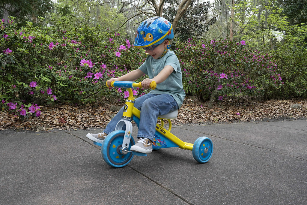 Baby Shark 10" Unisex Trike S7994