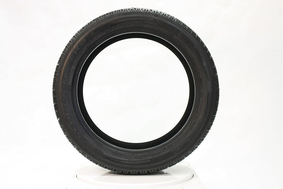 295/40R21 XL 111V Tire E812