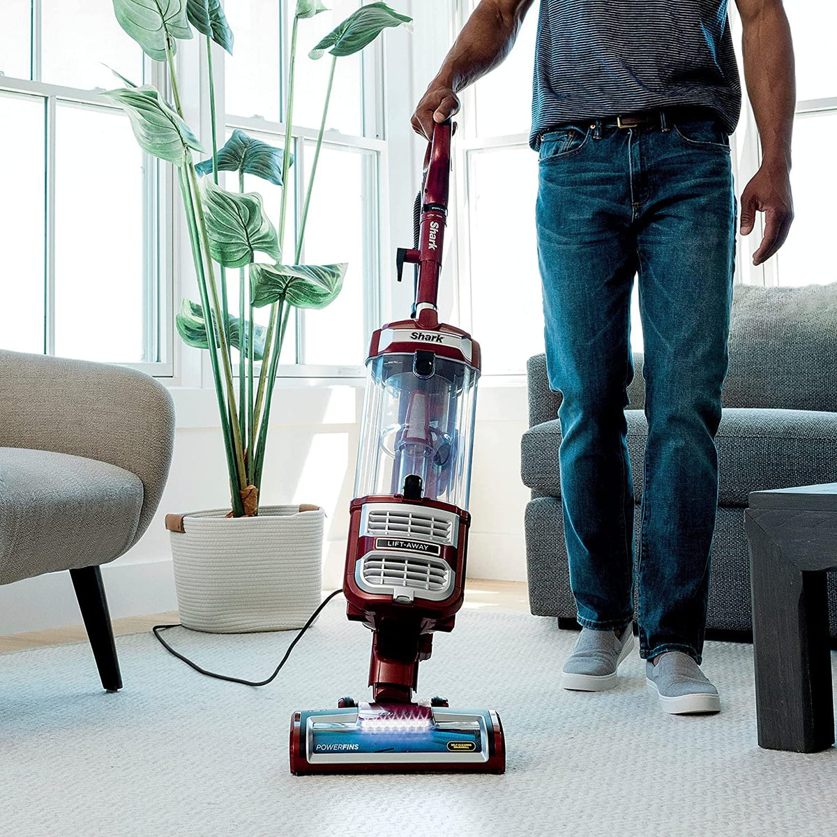 Paprika Upright Vacuum Y8995