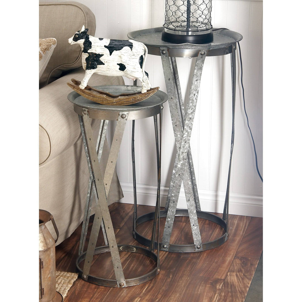 Metal Pedestal (Set of 2) C856