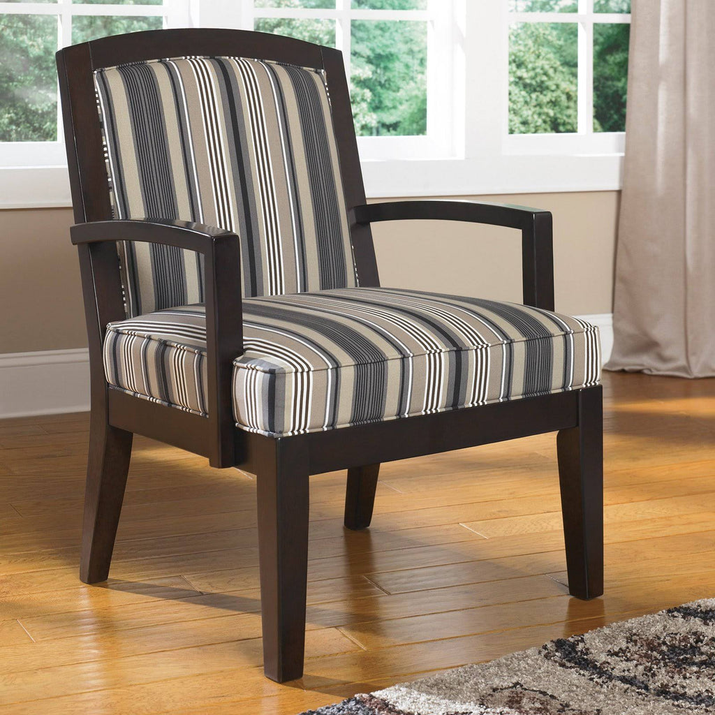 Black Accent Chair U41602
