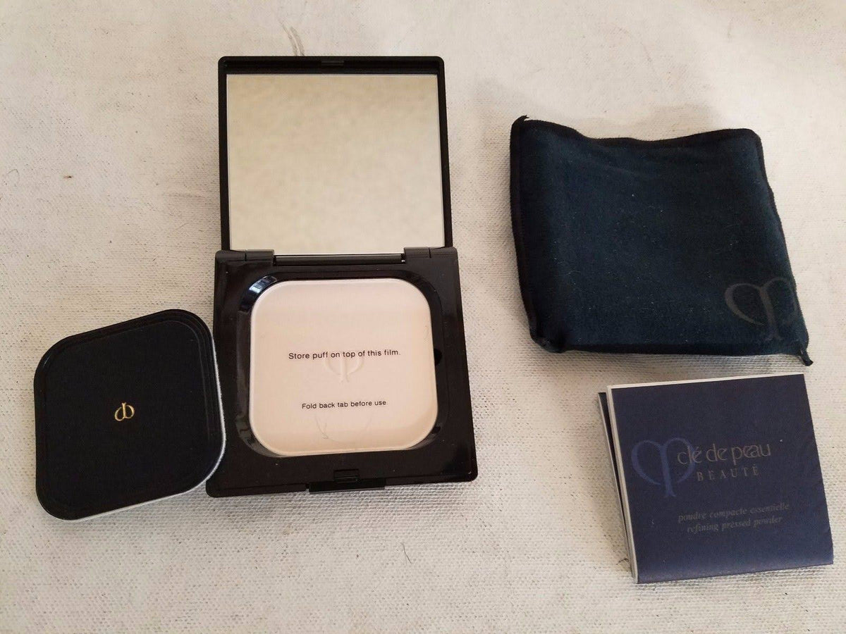 Refining Pressed Powder with Case & Puff 5G I2801