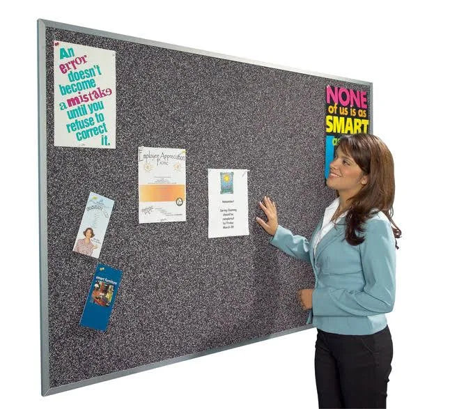 Red Bulletin Board Z519551