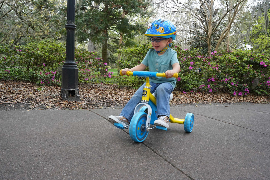 Baby Shark 10" Unisex Trike S7994