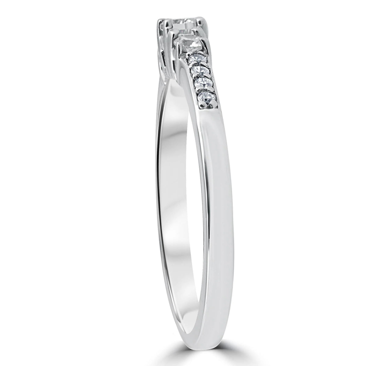 14K White Gold Three Stone Diamond Engagement Ring Z869