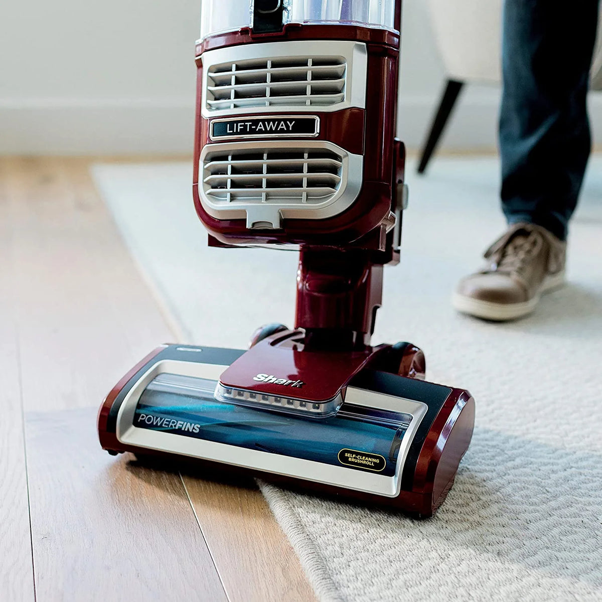 Paprika Upright Vacuum Y8995