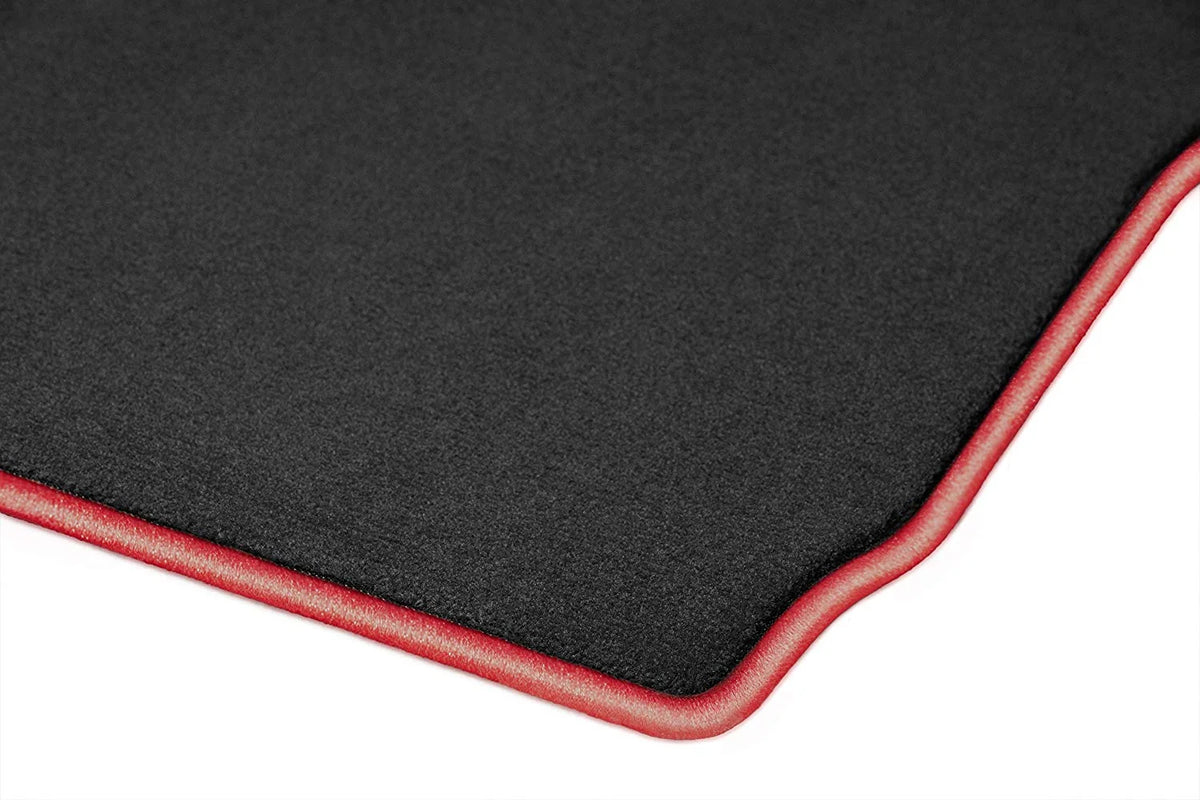 Black with Red Edging Carpet Car Mats U122