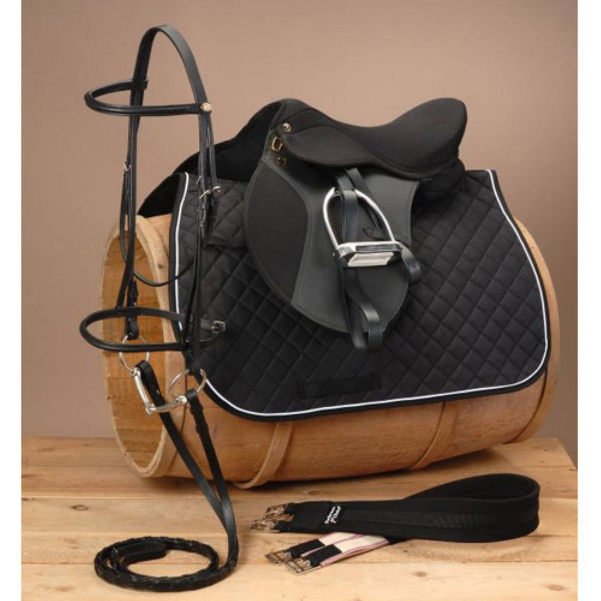 Black All Purpose Saddle Package O147793